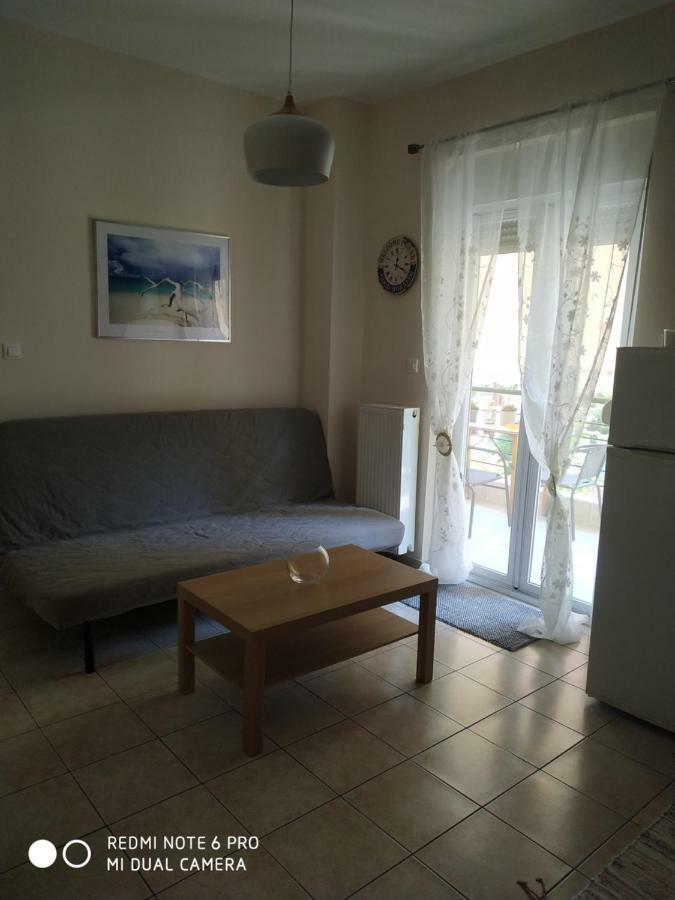 Ourania'S Apartments Kamena Vourla Esterno foto