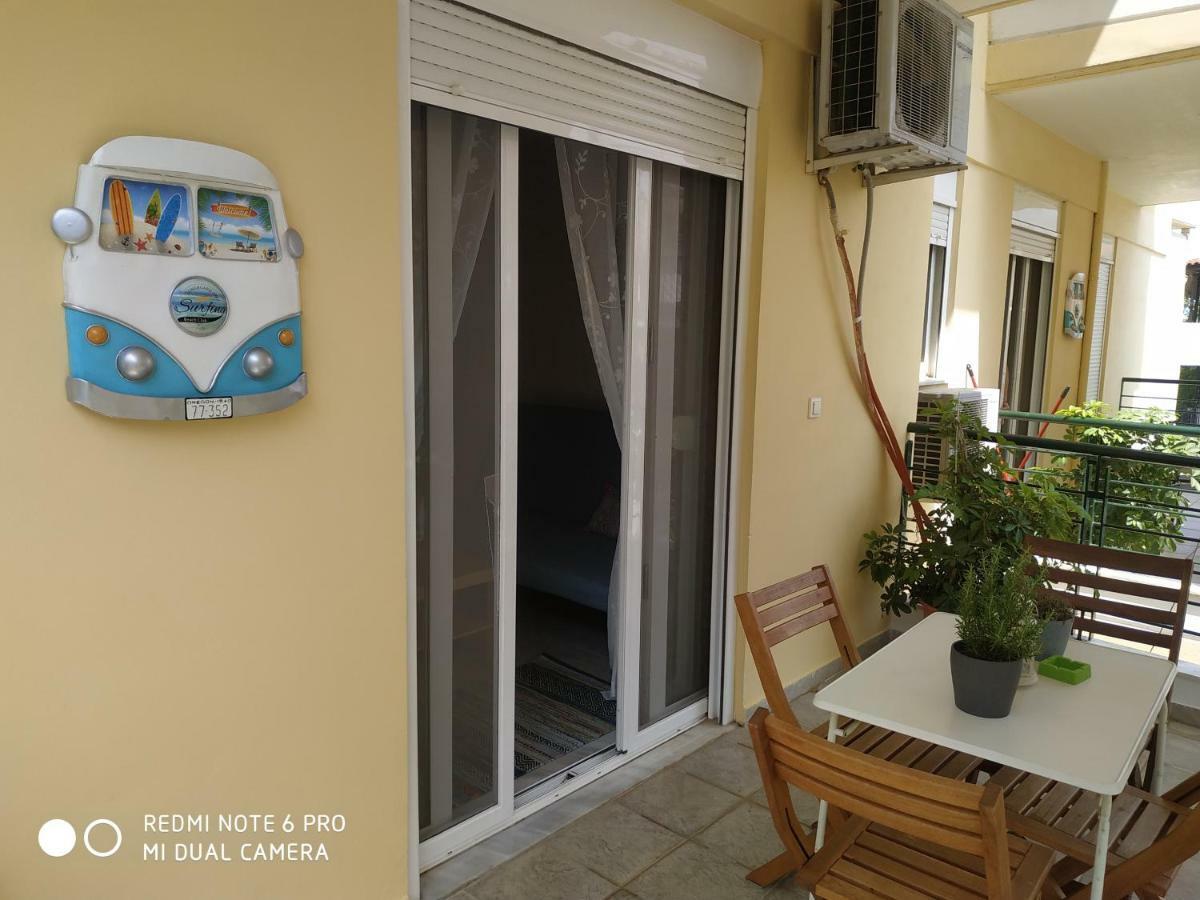 Ourania'S Apartments Kamena Vourla Esterno foto