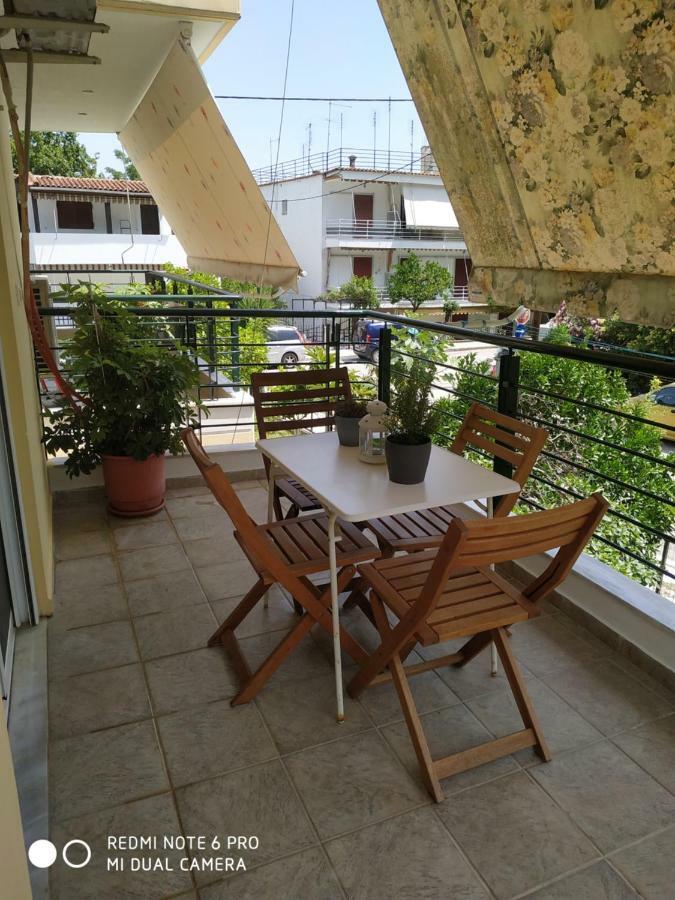 Ourania'S Apartments Kamena Vourla Esterno foto