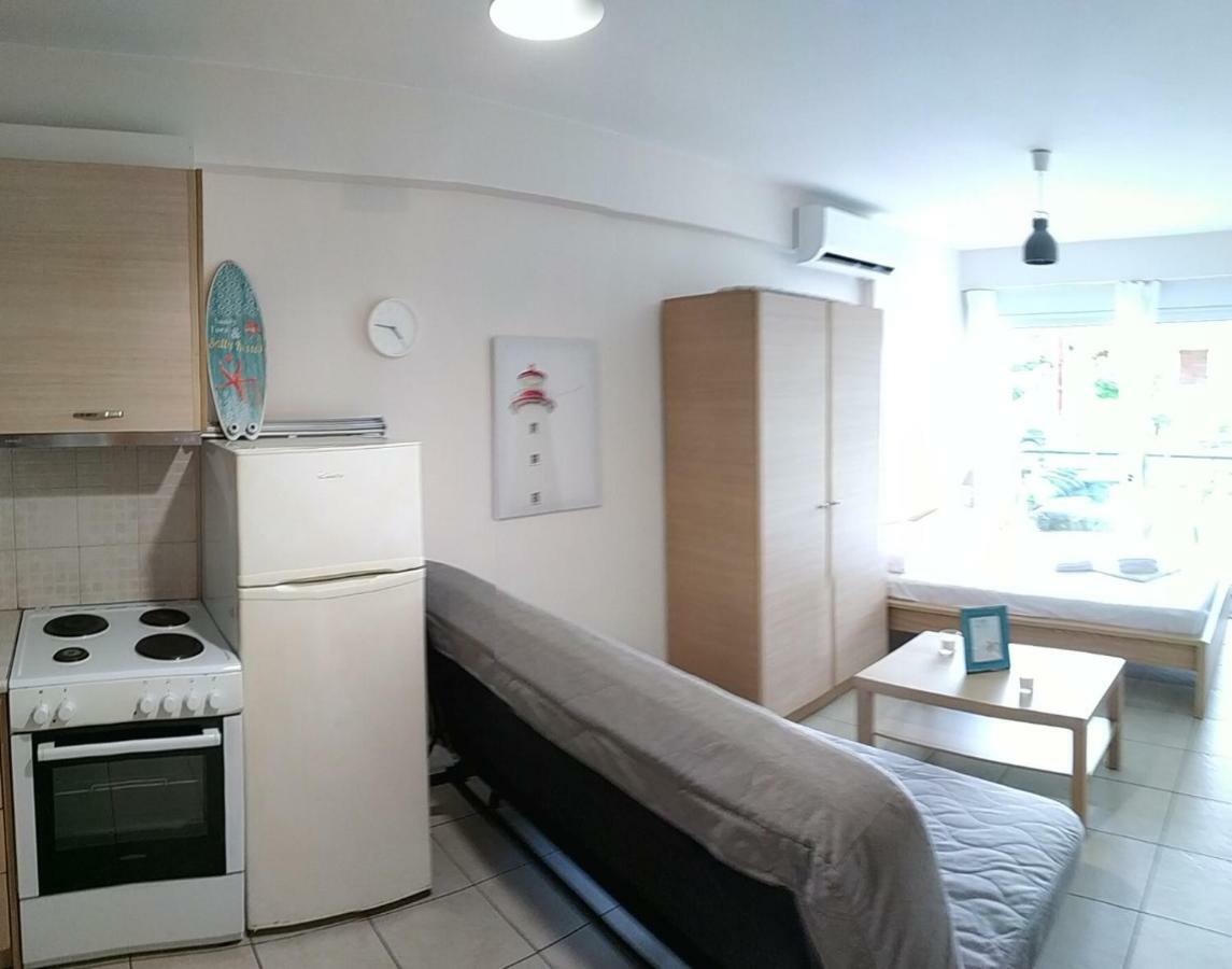 Ourania'S Apartments Kamena Vourla Esterno foto